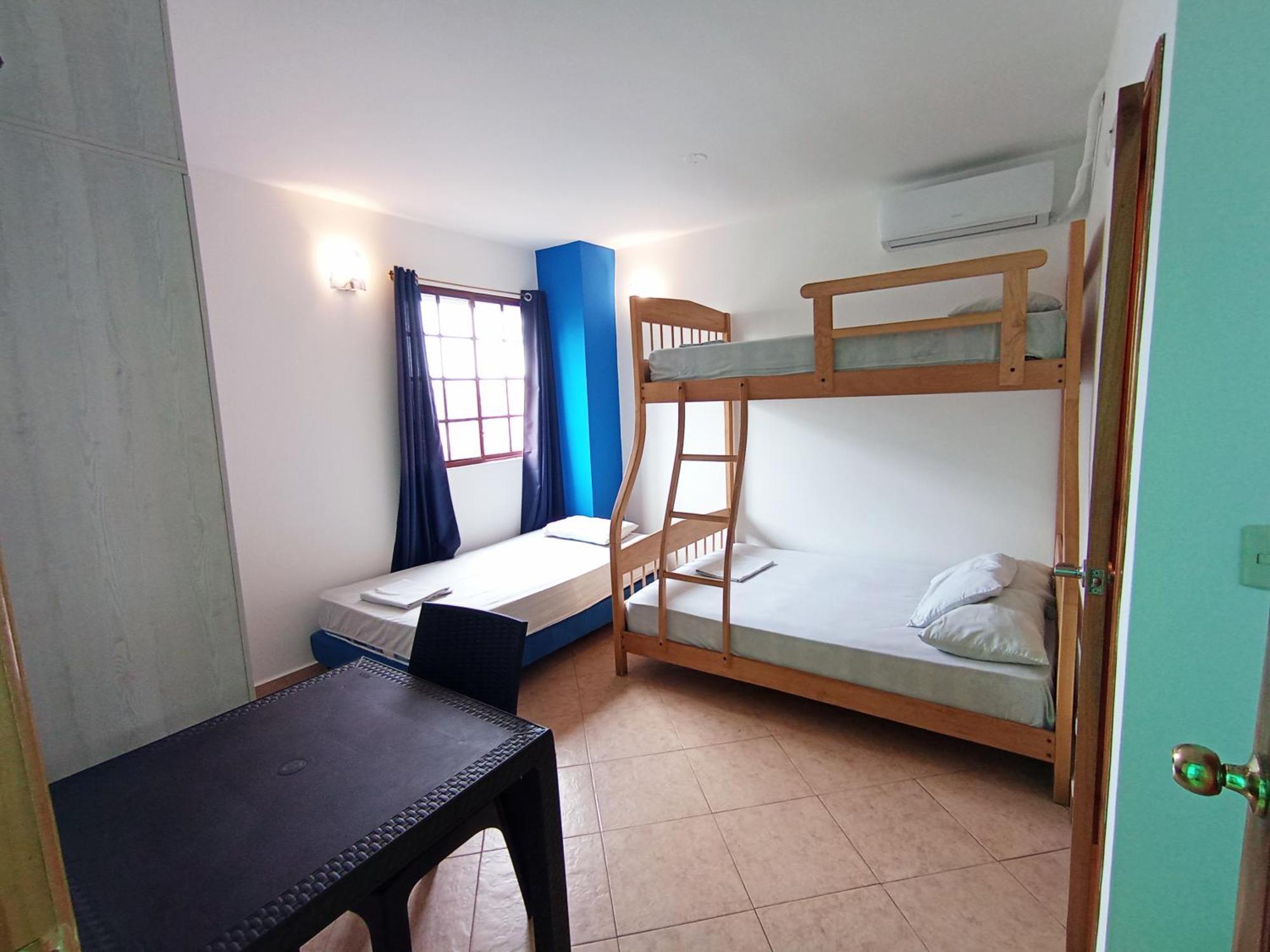 Hostal Yaku Montañita Esterno foto