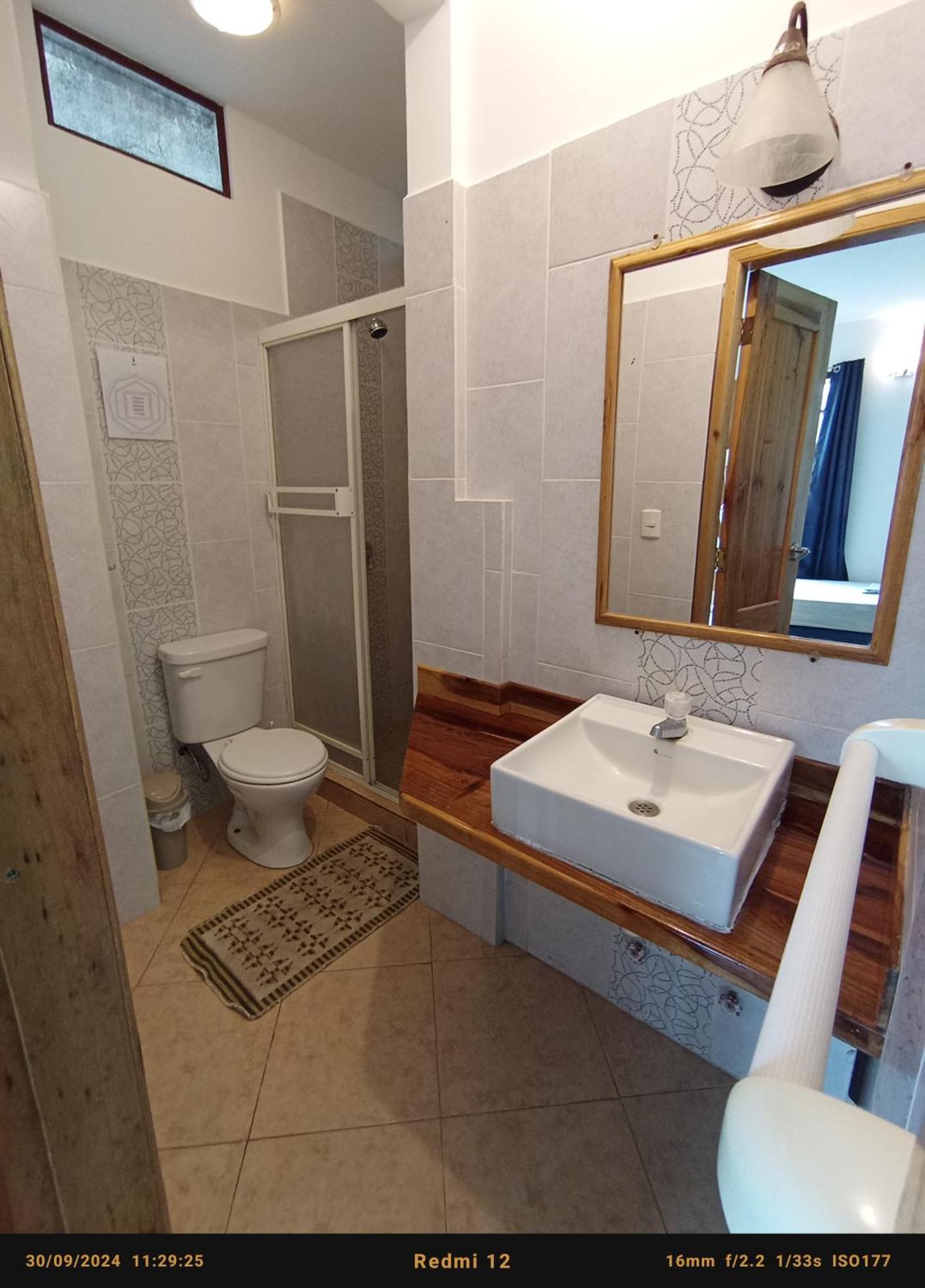 Hostal Yaku Montañita Esterno foto