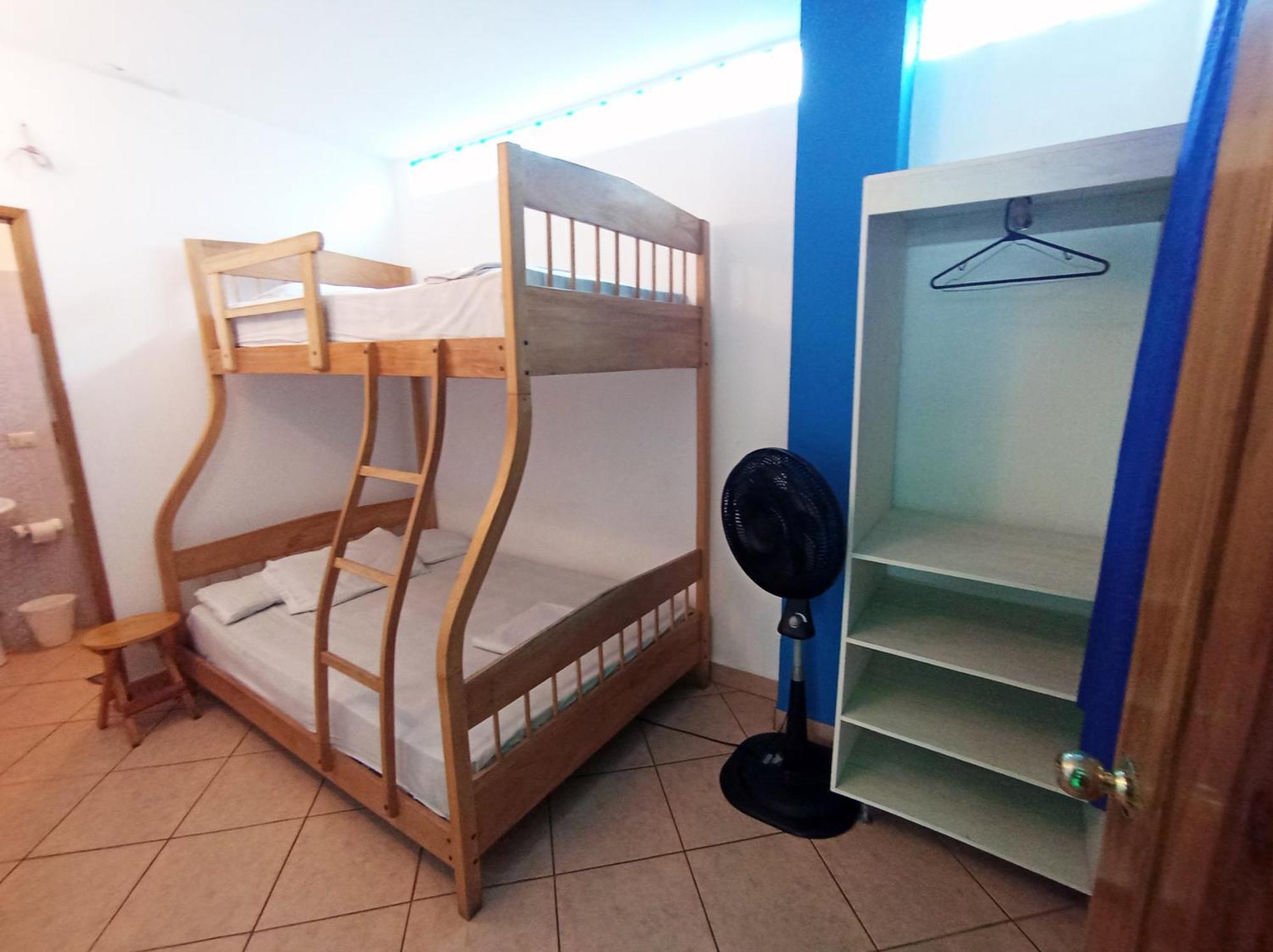 Hostal Yaku Montañita Esterno foto