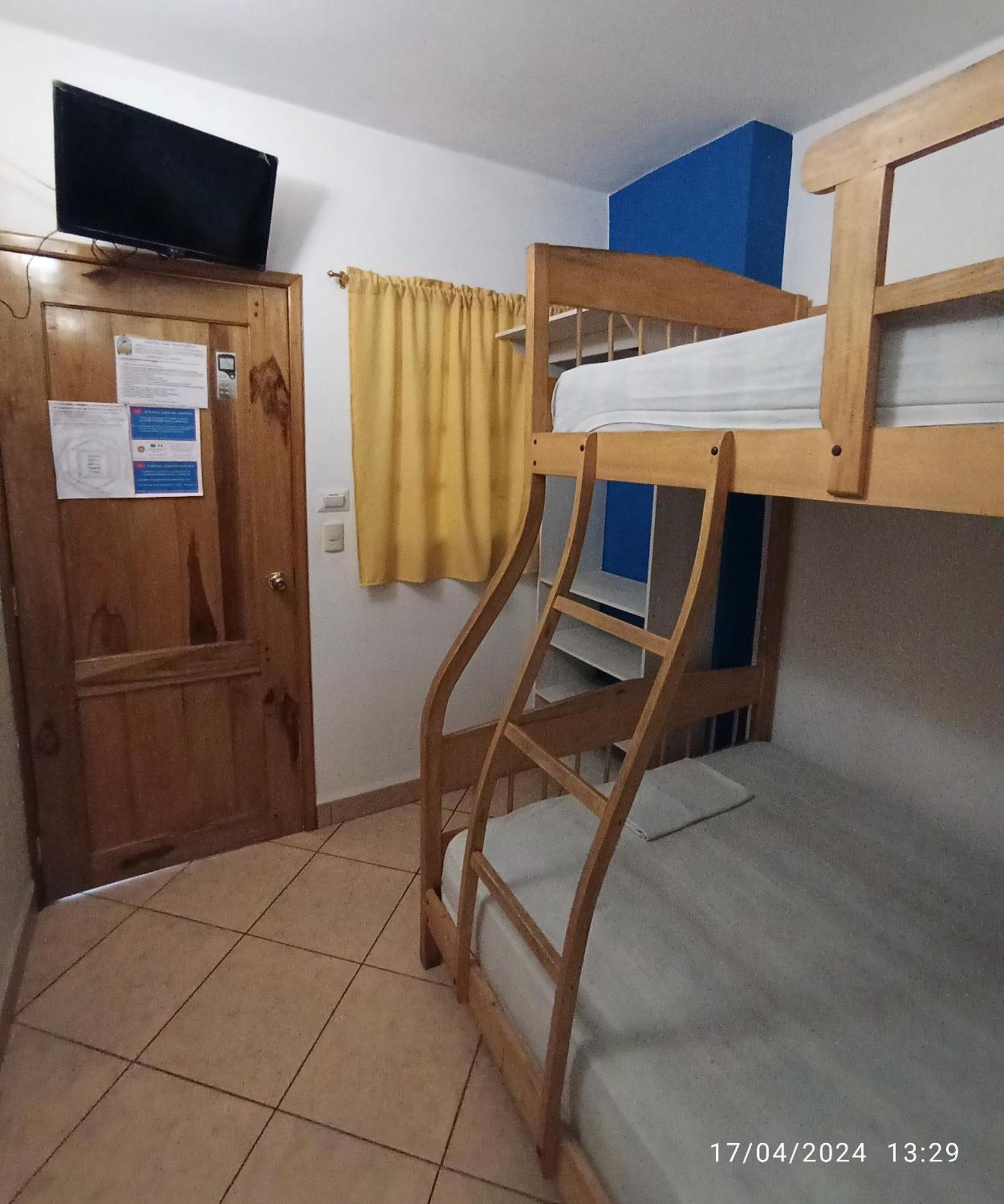Hostal Yaku Montañita Esterno foto