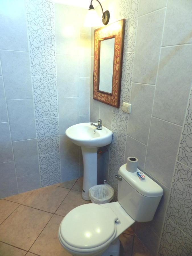 Hostal Yaku Montañita Esterno foto