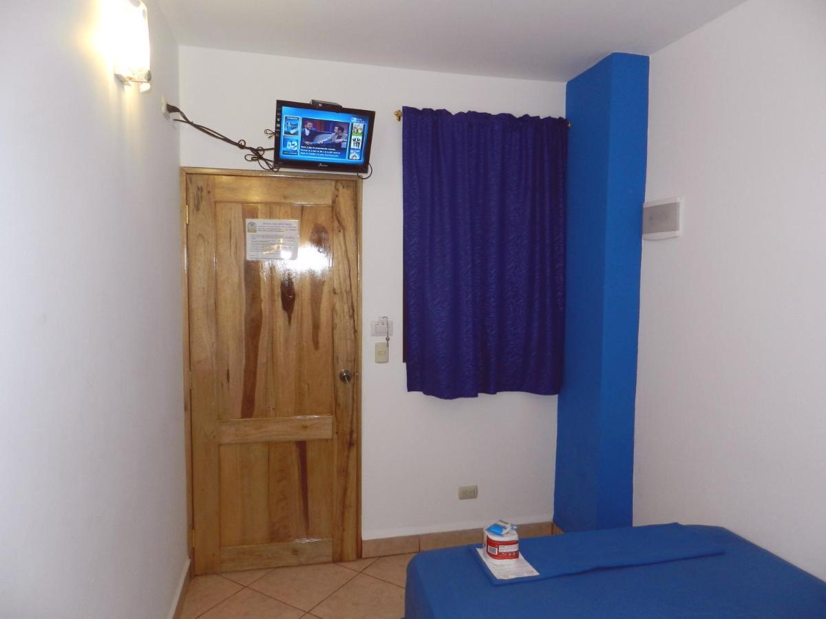 Hostal Yaku Montañita Esterno foto