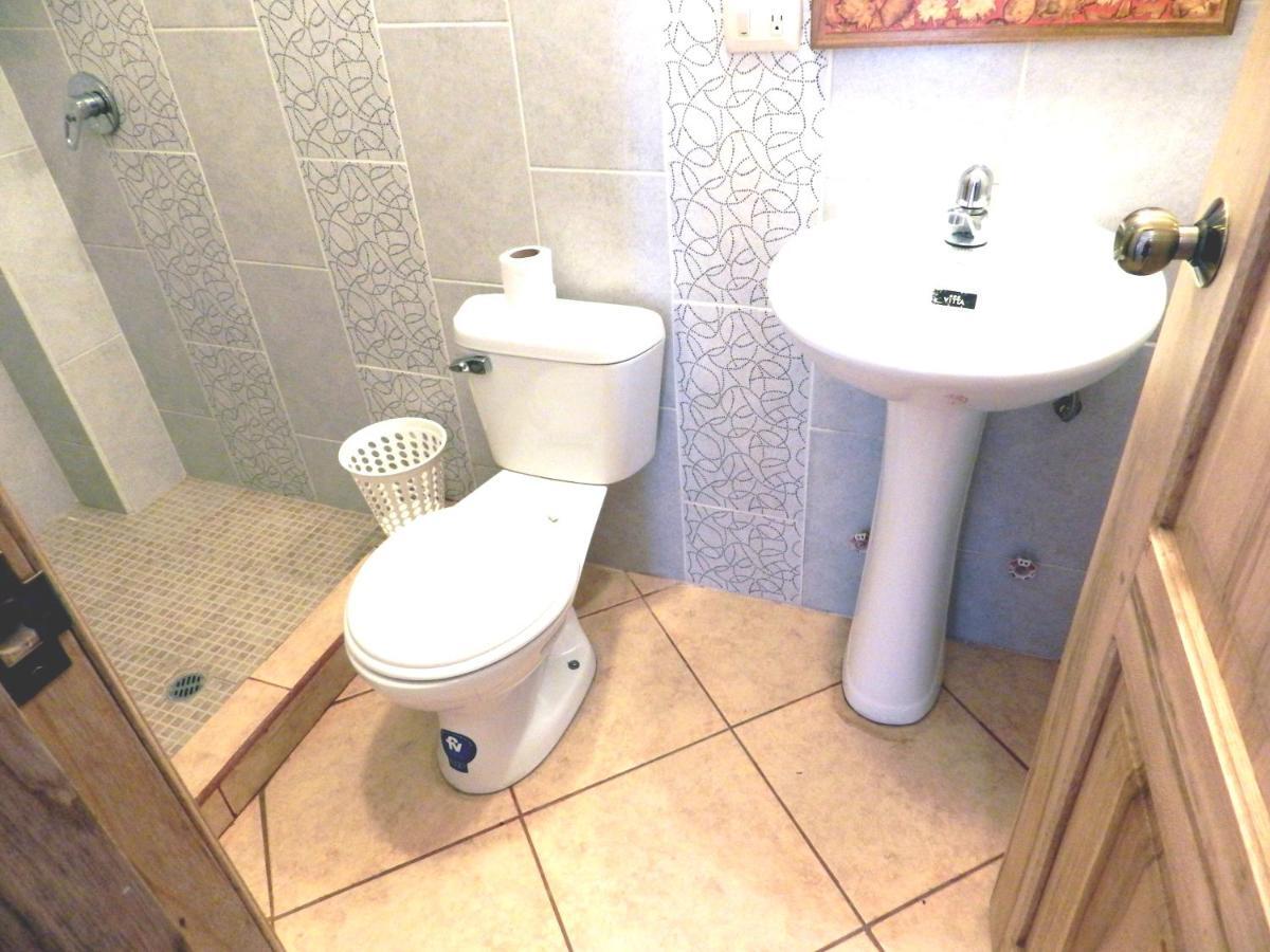 Hostal Yaku Montañita Esterno foto
