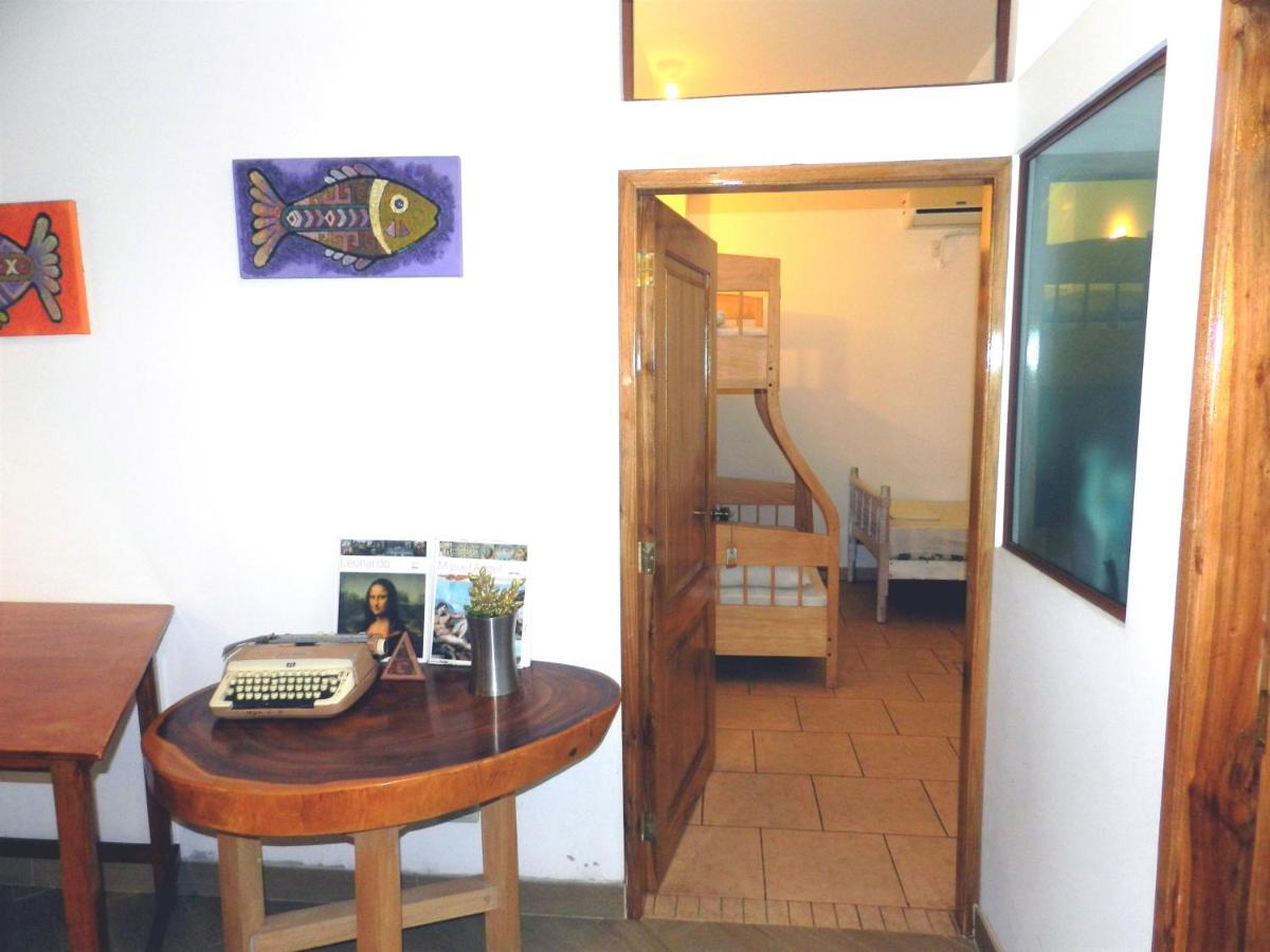 Hostal Yaku Montañita Esterno foto